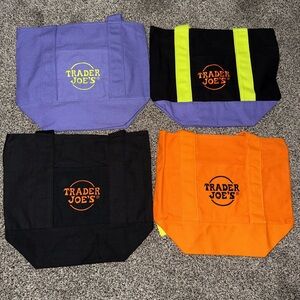 Trader Joes Mini Halloween Canvas Tote Bag 4 Piece Set 2025